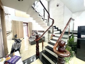 bán nhà đẹp nguyễn cửu vân giáp quận 1 - 55m2 - 4 tầng - sát mặt tiền nhỉnh 8 tỷ