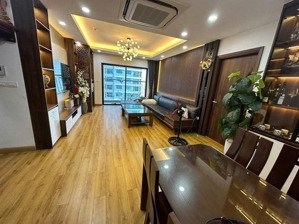 gia đình e cần bán gấp căn 2n2vs 70m2 cc athena xuân phương