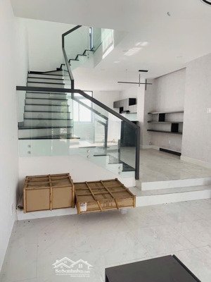 nhỉnh 6 tỷ nhà 5x14m 2t 3pn full nội thất gần kdc nam long, quận 7