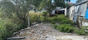 đất khu trung tâm du lịch đi bộ xuống biển sát bên khách sạn 298 long hải