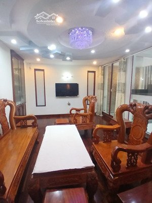 không thể bỏ qua nhà gò dầu, 6 lầu btct, chỉ 12.5 tỷ