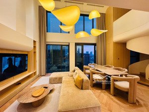 penhouse crest 190m2 nội thất đẹp. view vĩnh viễn. giá bán 66tỷ bao thuế phí. nhà trống dễ xem nhà