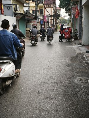 40m2 phú thị ( phú sơn) ô tô gần 100m chợ sủi huyền thoại chỉ 3tỷ