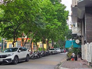 sos: sót lại duy nhất 1 căn p/lô thanh xuân, ngụy như kon tum, ô tô, 55m x 5t, mt 5m, nhỉnh 18 tỷ