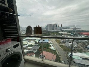 bán nhanh căn 2pn1wc giá 4 tỉ full nthat. vào ở ngay. hỗ trợ vay. lh sẵn pass.