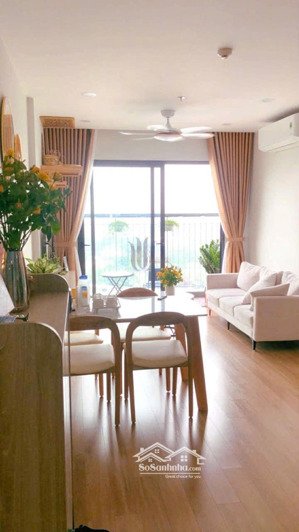 tôi chính chủ cần bán gấp căn hộ 54m2 đầy đủ nội thất giá 4,8 tỷ bao tất thuế phí lh: 