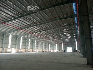 nhà xưởng cho thuê diện tích theo yêu cầu khách 9500m2, mới đẹp, gần kcn đất cuốc bắc tân uyên