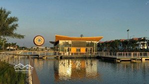 biệt thự tân cổ điển mặt sông vẻ đẹp trường tồn, nơi mỗi bình minh là kiệt tác