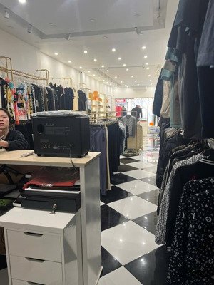 cho thuê mặt bằng mặt phố lương ngọc quyến - hoàn kiếm, diện tích 60m2x3 tầng, mặt tiền 4m