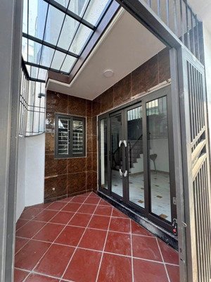 an dương vương, sát kdt ciputra, 40m2 chỉ 7.x tỷ, dân xây, ngõ thông, ô tô, nội thất vip, hiếm quá
