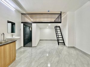 phòng mới xây gác cao _ cửa sổ thoáng, full nội thất _ ngay hoàng văn thụ, vòng xoay lăng cha cả