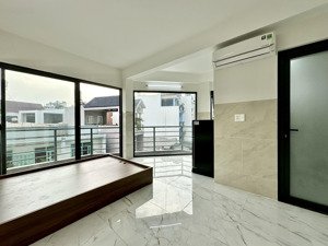 khai trương căn hộ ban công thoáng full nội thất