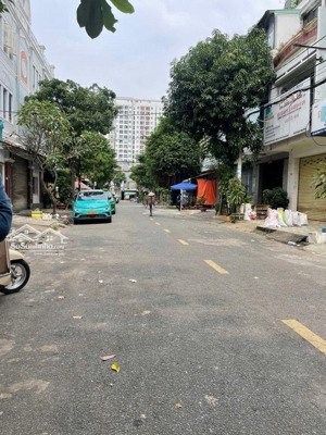 nhà 4 tầng khu tên lửa (4x20m) 4pn - có sẵn lỗ chờ thang máy chỉ 11.3 tỷ - shr