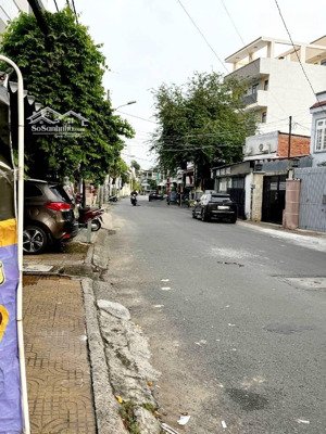 bán nhà mặt tiền đường 8m _ trong khu tên lửa _ chỉ 6.x tỷ kinh doanh buôn bán đỉnh