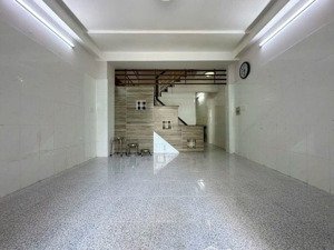 60m2- shr- 3tỷ2- mặt tiền hẻm 4m ngay thị trấn nhà bè- dòng tiền 8tr/th