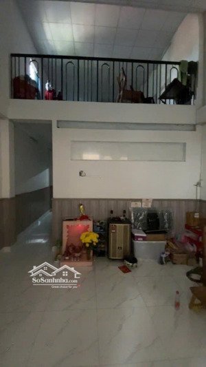 giá siêu rẻ- dt 4.3m x 13 - chỉ 4 tỷ x nhỏ - trường chinh - 2 tầng - giáp cộng hòa -pandora tân phú