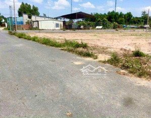 kẹt tiền bán gấp 5x45=228m2 đất nằm trên trục đường tỉnh ngay kcn sát chợ, trường học. giá 385tr