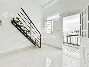 an phú - phòng có gác ban công/cửa sổ thoáng đầy đủ nội thất giá tốt.