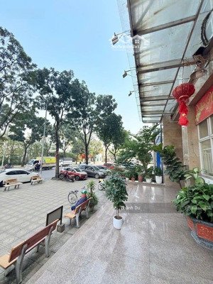 bán căn hộ chung cư nguyễn lam, phúc đồng cạnh vinhome 121m2 3 phòng ngủ nhà mới đẹp giá 6,95 tỷ