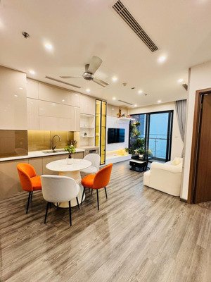 6,9 tỷ - căn hộ 3pn tòa imperia - vin smart city - cạnh bãi đỗ xe nổi - full nội thất