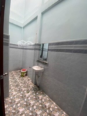 bán nhà 1/ hxh thông khu tt gò vấp, nhà shr vuông đẹp chính chủ xây cứng cáp 4 tầng 5pn wc khép kín