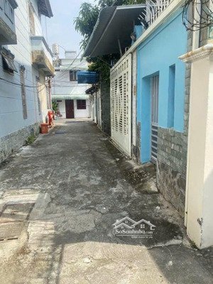 người nhà em gửi bán nhà c4 hẻm ô tô đường nguyễn tri phương, tp. vũng tàu thổ cư 100% chỉ 8,7 tỷ