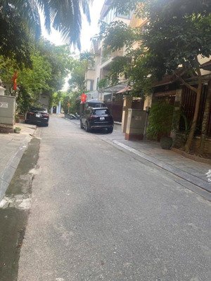 270tr/m2 lk kđt mễ trì phân lô vỉa hè oto tránh - duy nhất một căn giá rẻ - 75m2 - 4t 