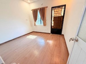 chỉ 1.65 tỷ! nhà vào ở ngay đường số 2 trường thọ - gần ga metro- kiên cố 1 trệt 1 lầu - ở ngay!