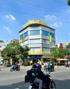 bán gấp tòa nhà mt lý tự trọng , bến thành ,quận 1 -166m2(8x20)-7 tầng thuê 250 tr-gía 85 tỷ