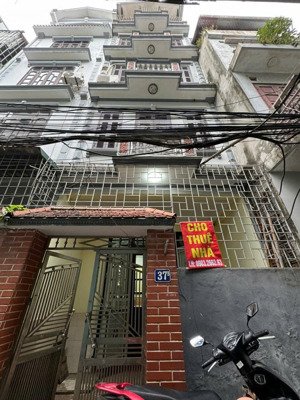 nhà cho thuê 5 tầng ngõ 477 nguyễn trãi, cạnh cổng trường thpt trần hưng đạo, thanh xuân