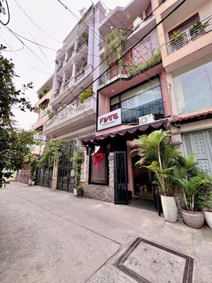 bán nhà hẻm xe hơi đường 7a thành thái, p14, q10| dt 4.5x18m - nhà đẹp, 5 tầng| giá 18.5 tỷ tl