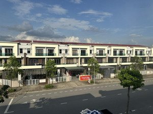 bán shophouse centa city - 120m² - 3 tầng hoàn thiện - 2 mặt thoáng - giá chỉ nhỉnh 10 tỷ, sẵn sổ