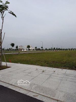 chính chủ cần bán đất long an - tây ninh , giá 786 triệu / lô