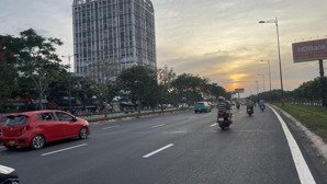 1.300m2 ngang 35m đất 3 mặt tiền phạm văn đồng xây toà nhà văn phòng, nhà hàng, ks chỉ 185 tỷ tl