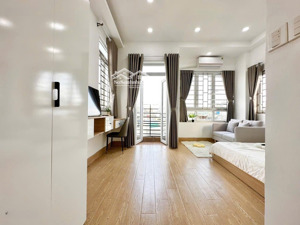 cho thuê nhà trọ 60m2, 8,9 triệu, hồ bá kiện, p15, q10, hcm