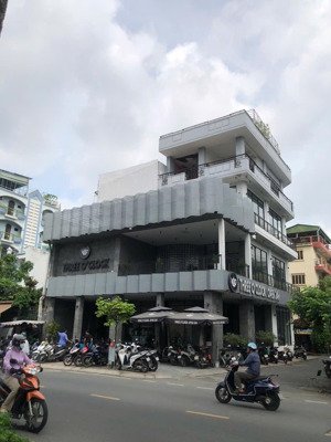 bán nhà mặt tiền võ văn tần , p5, q.3 ,đoạn 2 chiều siêu đẹp dt: 9x15 5 tầng 95 tỷ tl