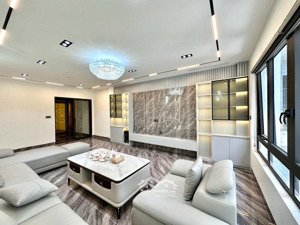 hiếm! nhà cực đẹp 43m2x7t thang máy. ngõ thông, ôtô vào nhà, phố lạc long quân, phú thượng, tây hồ.