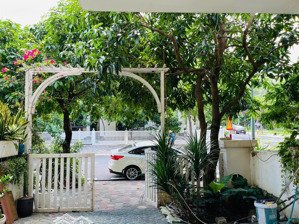 cho thuê nhà liền kề 1 trệt 2 lầu 3pn trong kdc senturia vườn lài - q12, giá 20 tr bao gồm pql