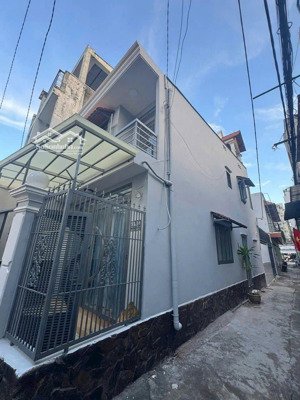 nhà góc 2 mặt hẻm cách 20m ra mặt tiền bùi đình tuý p. 12 1t 2l, bình thạnh giá tl