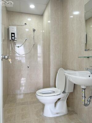 BÁN CHUNG CƯ CẠNH ĐẦM SEN 3PN CÓ SỔ HỒNG RIÊNG