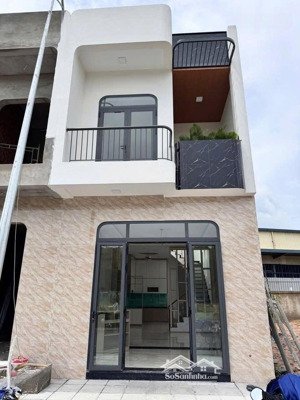 bán nhà phố tại đường hương lộ 409, tân hiệp, tân uyên, bình dương, giá thỏa thuận, 100m2