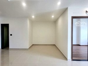 cho thuê 1pn 1wc q7 riverside đào trí - nội thất cơ bản của cđt có bếp - chỉ 8.5 triệu/tháng