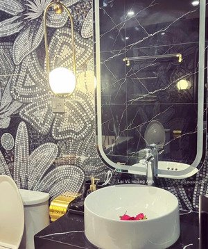 chính chủ bán căn 3pn- ban công đn- full nt xịn xò giá tốt tại toà sapphire place! lh: 