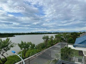 biệt thự 3 tầng khu đảo nổi, view sông lớn.