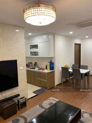 eco dream, 300 nguyễn xiển, 78,. 2 ngủ. giá tốt. ban công mát mẻ quanh năm