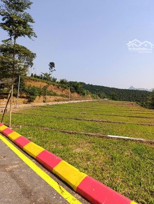 lô đất 100m vuông đẹp tại phú cát gần ql21a dân cư đông