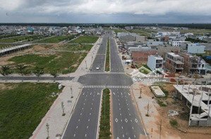 cần tiền bán lỗ tđc lộc an, 125 m2 1tỷ950, sỗ sẵn, đông dân trục chính dt 769 kết nối ra sân bay,