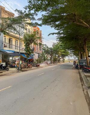 Nền mặt tiền đường Xuân Hồng - Cách bệnh viện Nhi Đồng 300m