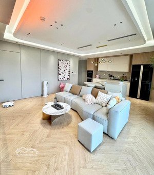 chính chủ bán căn 3pn thiên niên kỷ hà đông, dt 114m, sẵn sổ, full nội thất, có slot, giá 9.2 tỷ