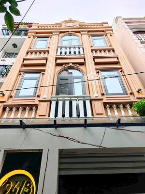 chdv nguyễn văn trỗi - huỳnh văn bánh, dòng tiền 90tr/th - 5.5m x 17m - 14pn - 4 tầng - 18,5 tỷ